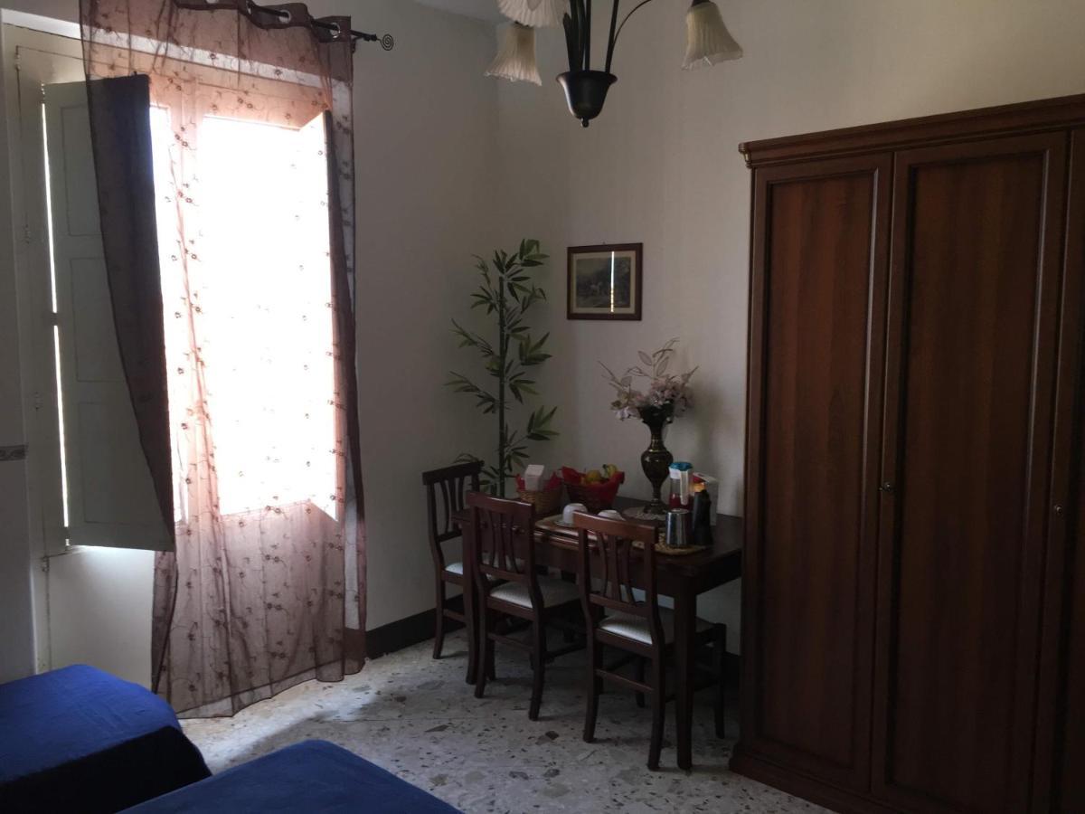 B&B Mistral Di Lizzio Salvatore Джарре Экстерьер фото