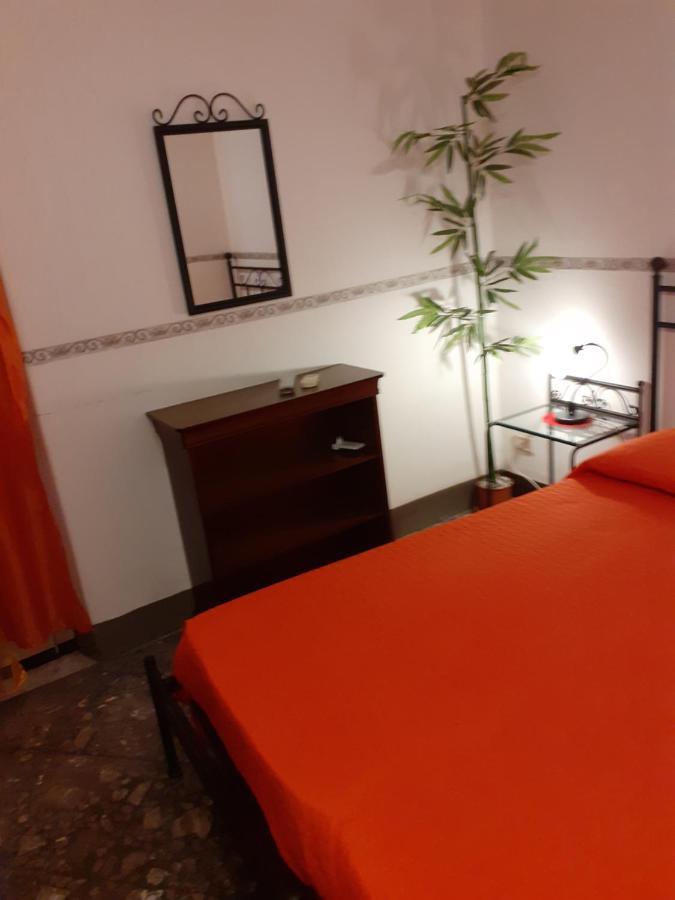 B&B Mistral Di Lizzio Salvatore Джарре Экстерьер фото